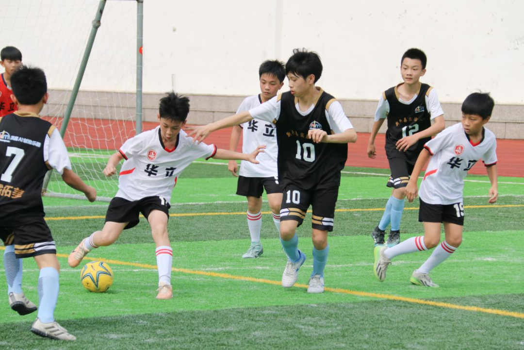 关于足球极限比赛高潮迭起，精彩纷呈的信息