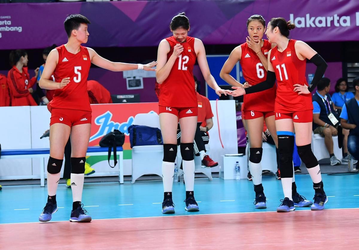 足球世界俱乐部杯-哈萨克斯坦女足勇争第一，迈向巅峰